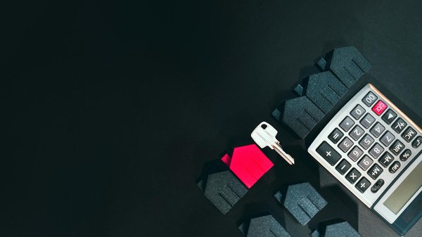 How can I create a multifunctional space that serves as an office and guest room?