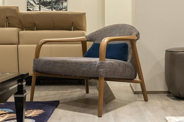 What are some innovative ways to use old tires in garden design?